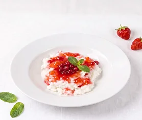 Каша рисовая с джусболлами и соусом 220 г