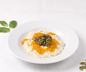 Каша пшенная с джусболлами и соусом 220 г
